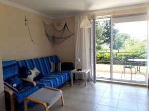 1-bedroom apartment with pool, 250 m from the beach